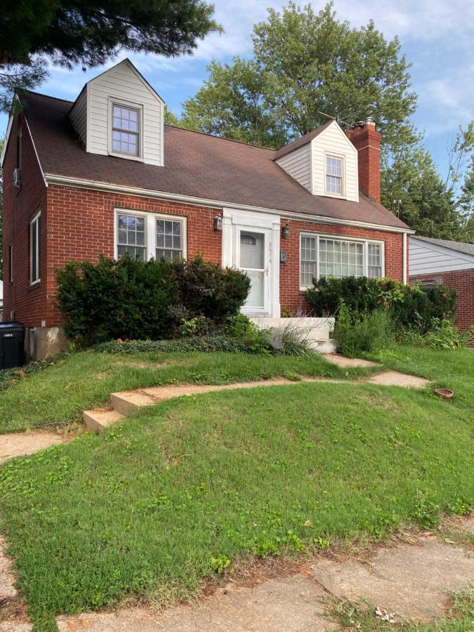 Cozy Room Near Airport & Highway Saint Louis Exterior foto